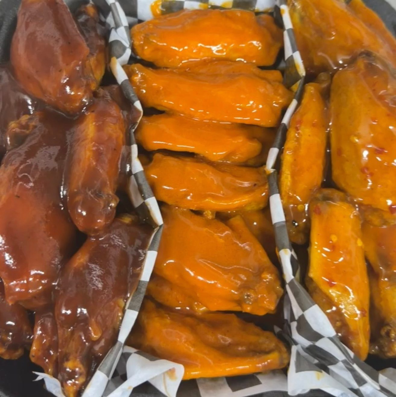 18 Piece Wings (Up to 3 Flavors).